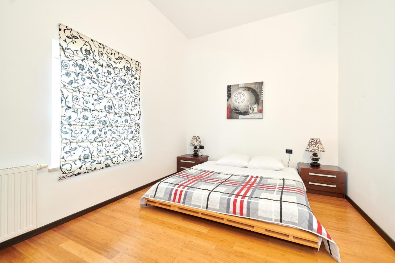 Ribarska Koliba - Stella Adria Villa Pula Exteriör bild
