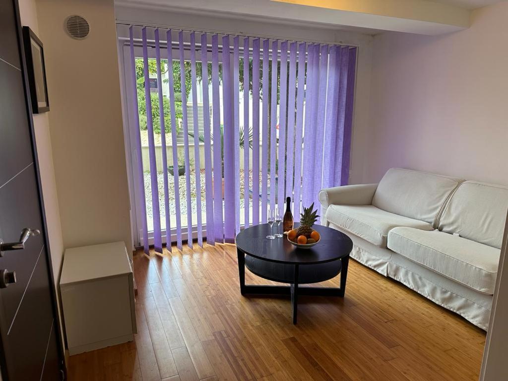 Ribarska Koliba - Stella Adria Villa Pula Exteriör bild